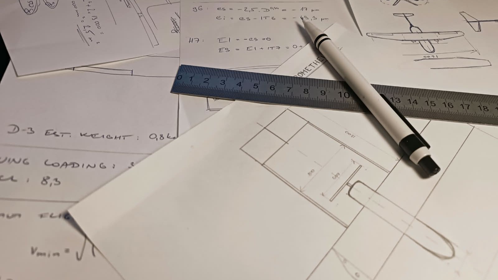 UAV design sketches and calculations